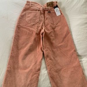 Cute pink ribbed puffy pants